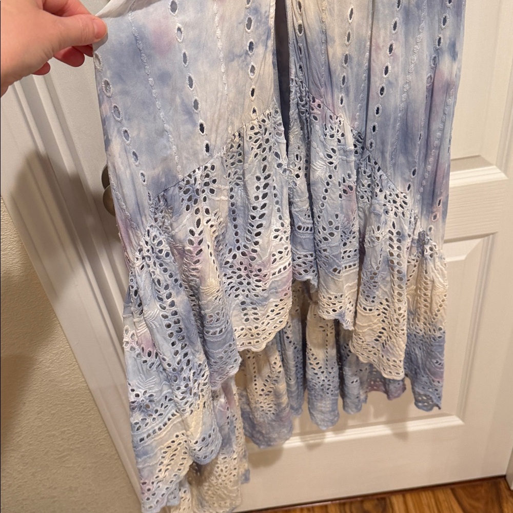 YFB Young Fabulous & Broke Costa
Maxi Dress M Tie Dye Eyelet Lace - Picture 5 of 12